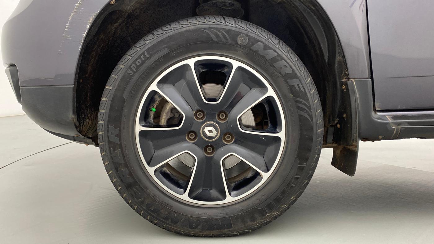 2019 Renault Duster RXS 85 PS, Diesel, Manual, 49,125 km, Left Front Wheel