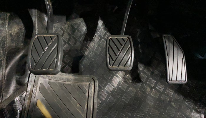 2018 Maruti IGNIS ZETA 1.2, Petrol, Manual, 29,145 km, Pedals