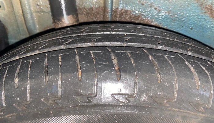 2018 Maruti IGNIS ZETA 1.2, Petrol, Manual, 29,145 km, Right Rear Tyre Tread