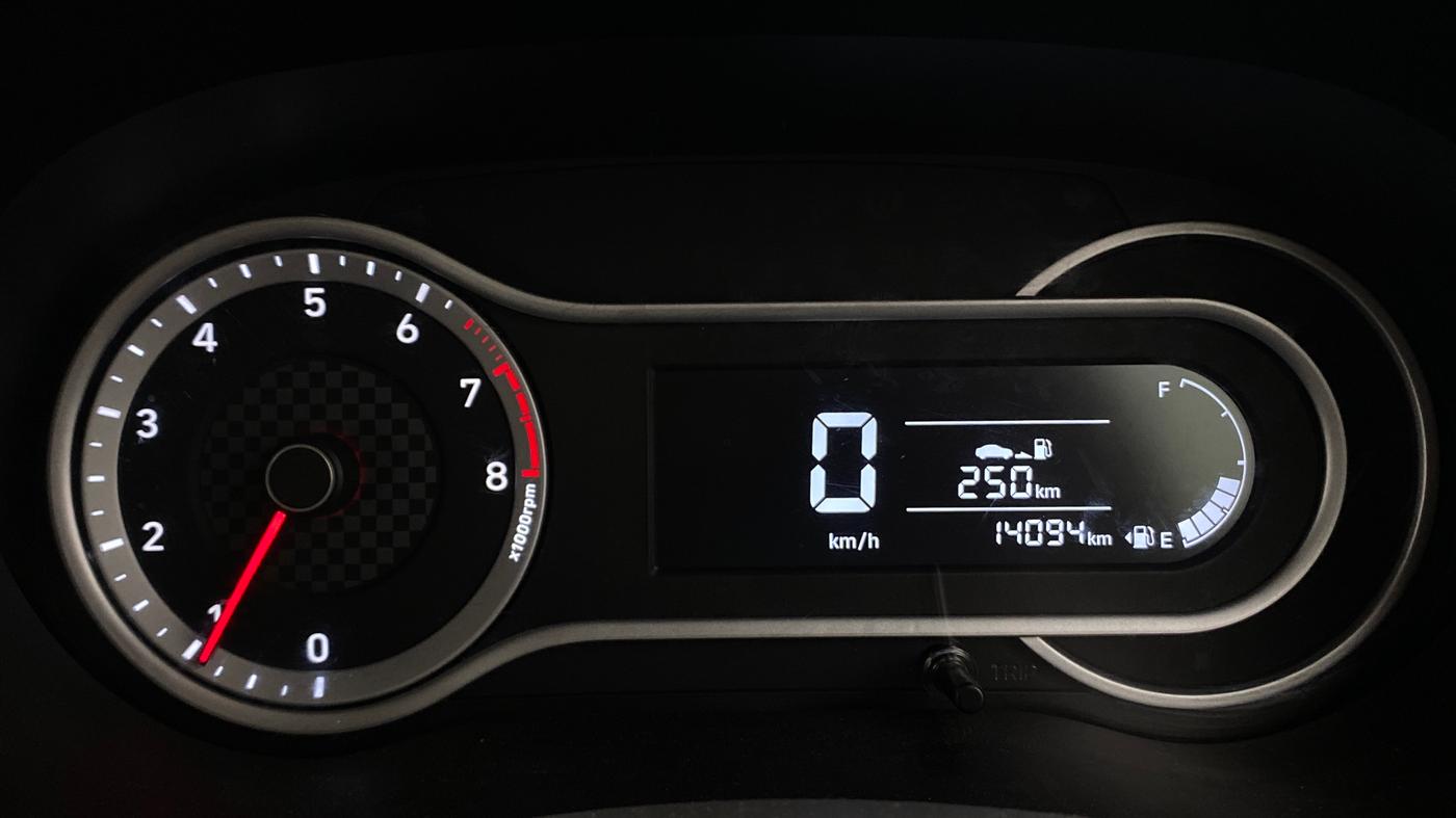 2022 Hyundai AURA SX 1.2, Petrol, Manual, 14,089 km, Odometer Image