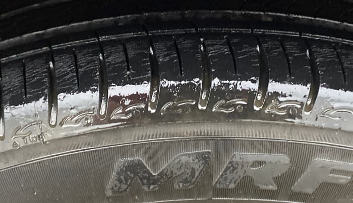 2022 Hyundai AURA SX 1.2, Petrol, Manual, 14,089 km, Left Front Tyre Tread