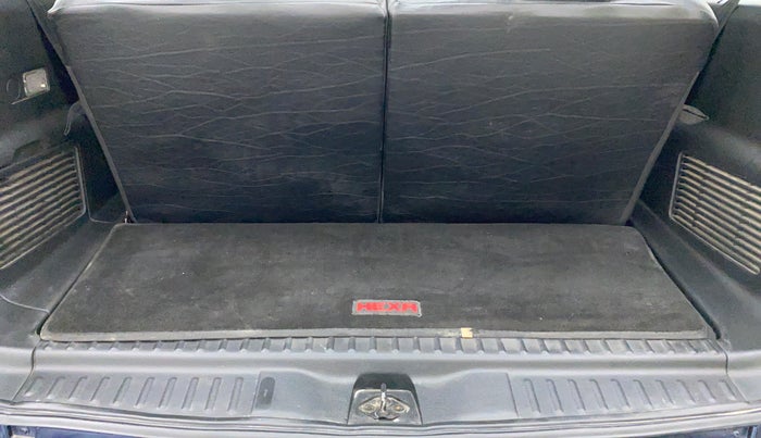 2018 Tata Hexa Varicor 320 XE, Diesel, Manual, 16,508 km, Boot Inside