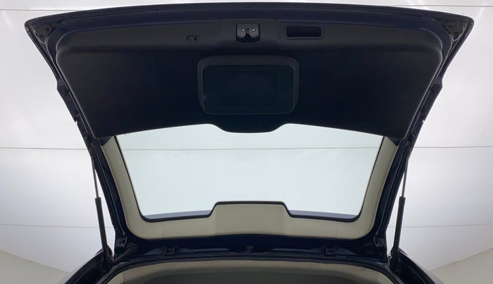 2018 Tata Hexa Varicor 320 XE, Diesel, Manual, 16,508 km, Boot Door Open
