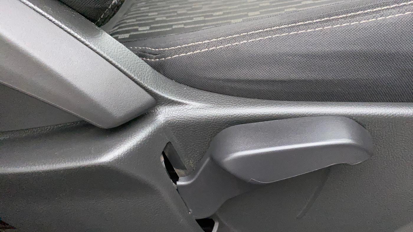 2020 Ford New Figo TITANIUM1.5 DIESEL, Diesel, Manual, 42,136 km, Driver Side Adjustment Panel