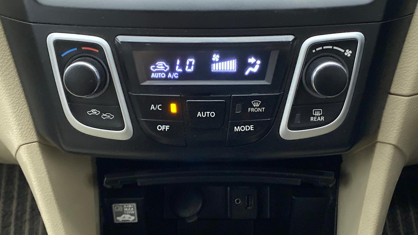 2019 Maruti Ciaz ALPHA 1.5 AT SHVS, Petrol, Automatic, 50,335 km, Automatic Climate Control