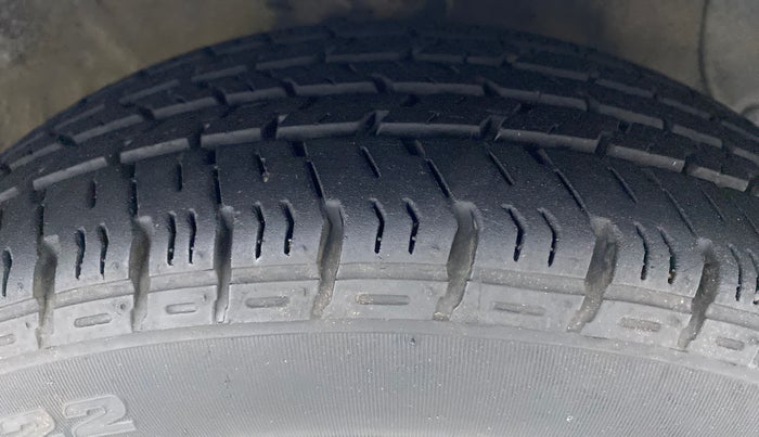 2018 Hyundai Xcent SX 1.2 CRDI, Diesel, Manual, 59,072 km, Right Front Tyre Tread