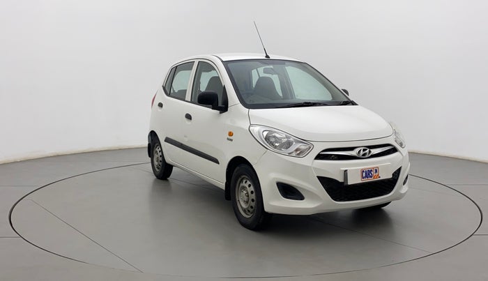 2015 Hyundai i10 MAGNA 1.1, Petrol, Manual, 74,053 km, Right Front Diagonal