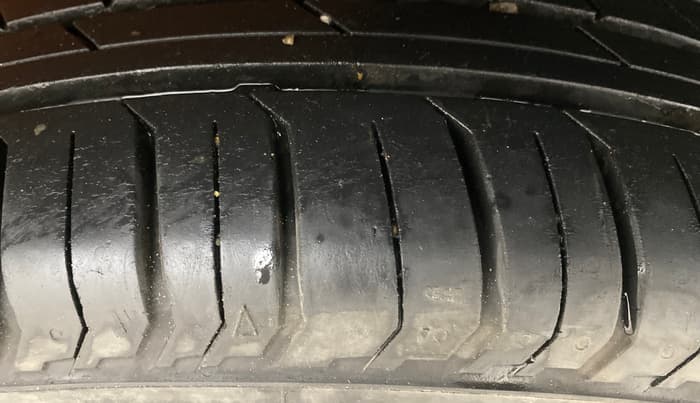 2024 Tata PUNCH ADVENTURE MT, Petrol, Manual, 15,356 km, Left Rear Tyre Tread