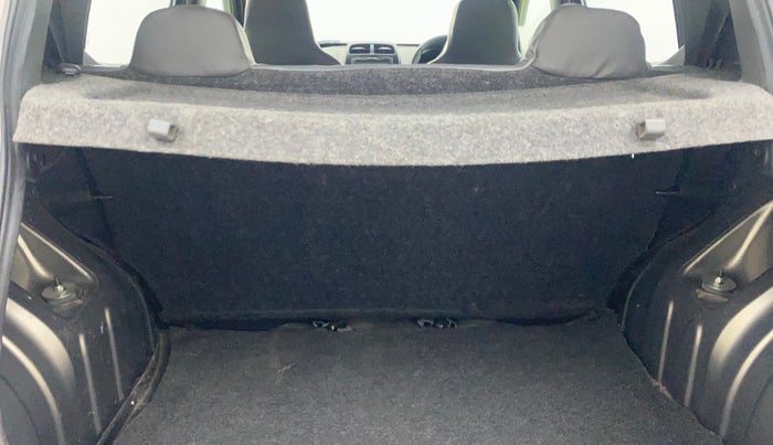 2018 Renault Kwid RXT 1.0, Petrol, Manual, 34,566 km, Boot Inside