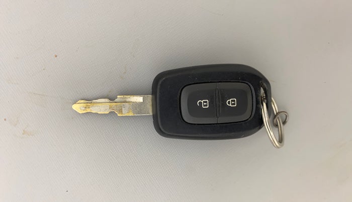 2018 Renault Kwid RXT 1.0, Petrol, Manual, 34,566 km, Key Close Up