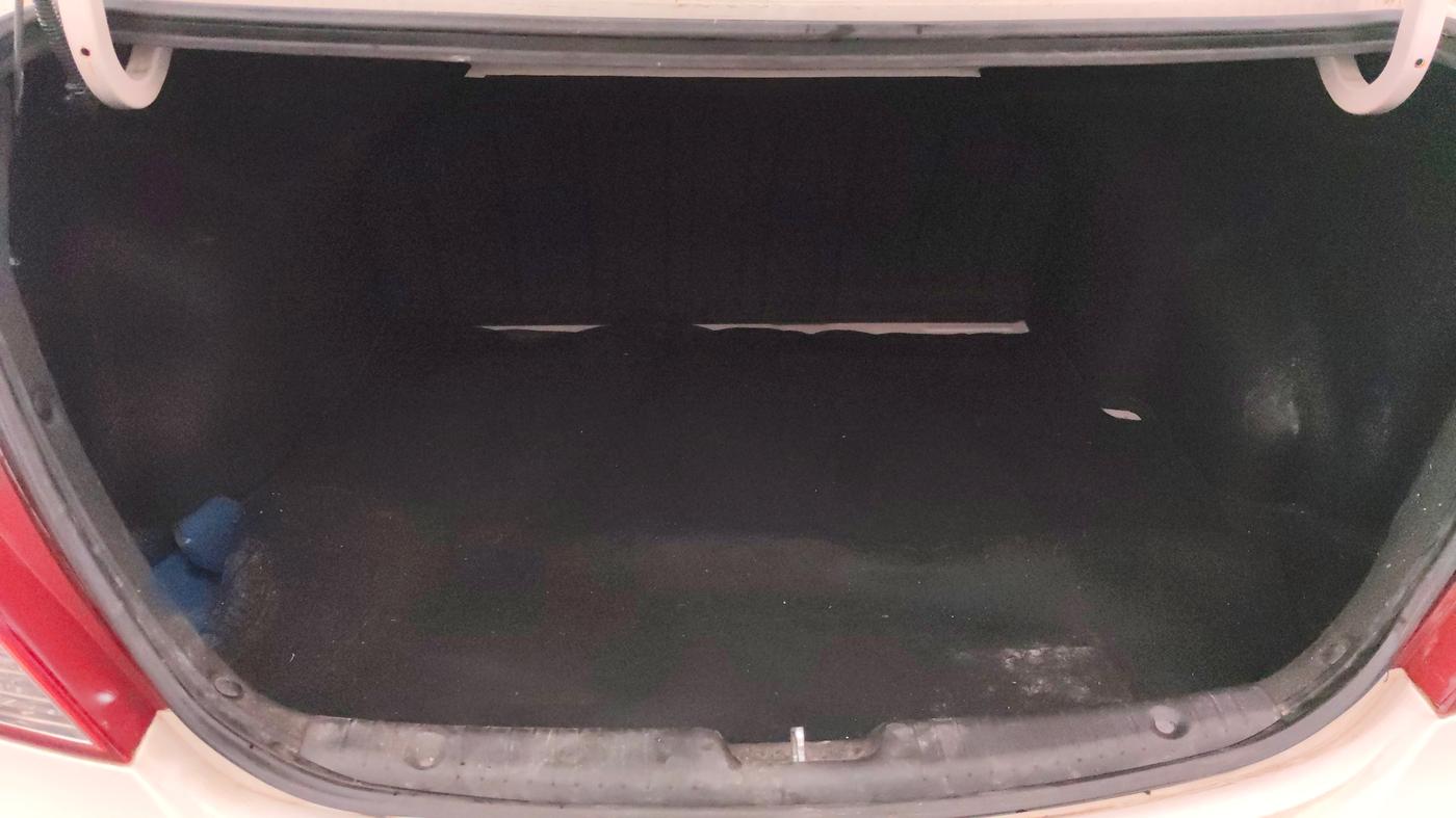 2014 Hyundai Verna FLUIDIC 1.6 VTVT SX OPT, Petrol, Manual, 47,752 km, Boot Inside