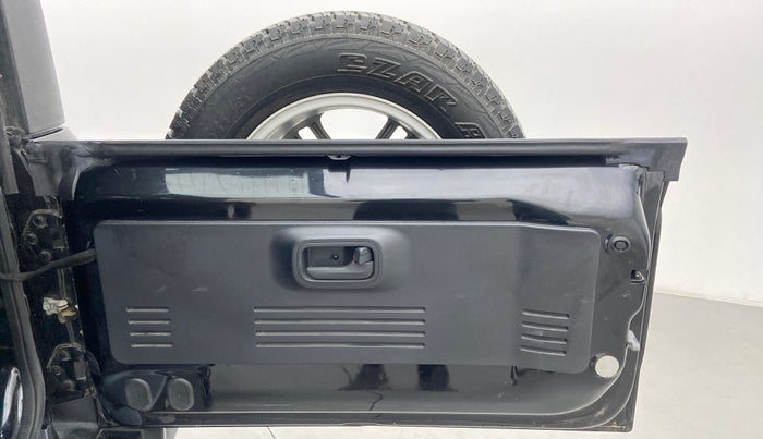2021 Mahindra Thar LX PETROL HT 4WD AT, Petrol, Automatic, 27,408 km, Boot Door Open