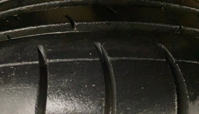 2021 Maruti S PRESSO VXI+, Petrol, Manual, 96,698 km, Left Front Tyre Tread