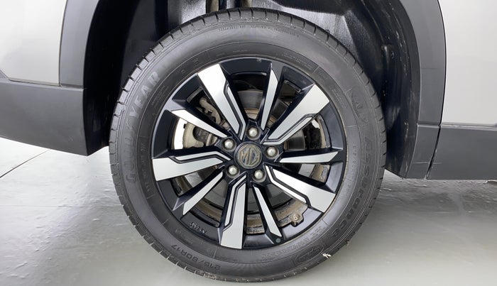 2020 MG HECTOR SHARP DCT PETROL, Petrol, Automatic, 34,505 km, Right Rear Wheel
