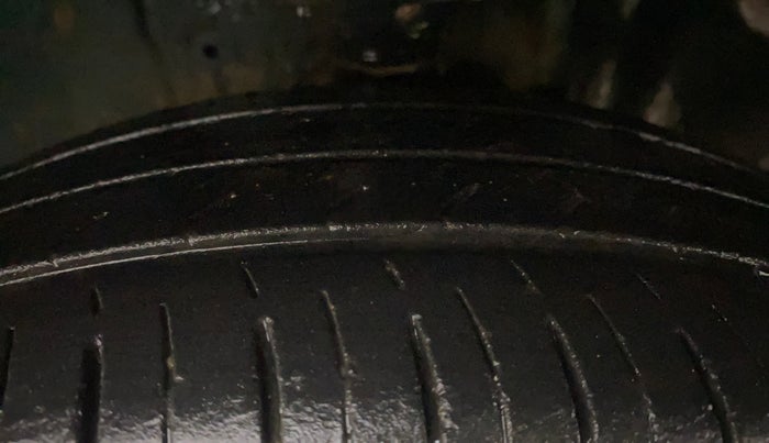 2019 Maruti IGNIS ZETA 1.2, Petrol, Manual, 53,716 km, Right Front Tyre Tread