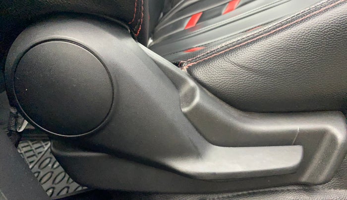 2019 Maruti IGNIS ZETA 1.2, Petrol, Manual, 53,716 km, Driver Side Adjustment Panel