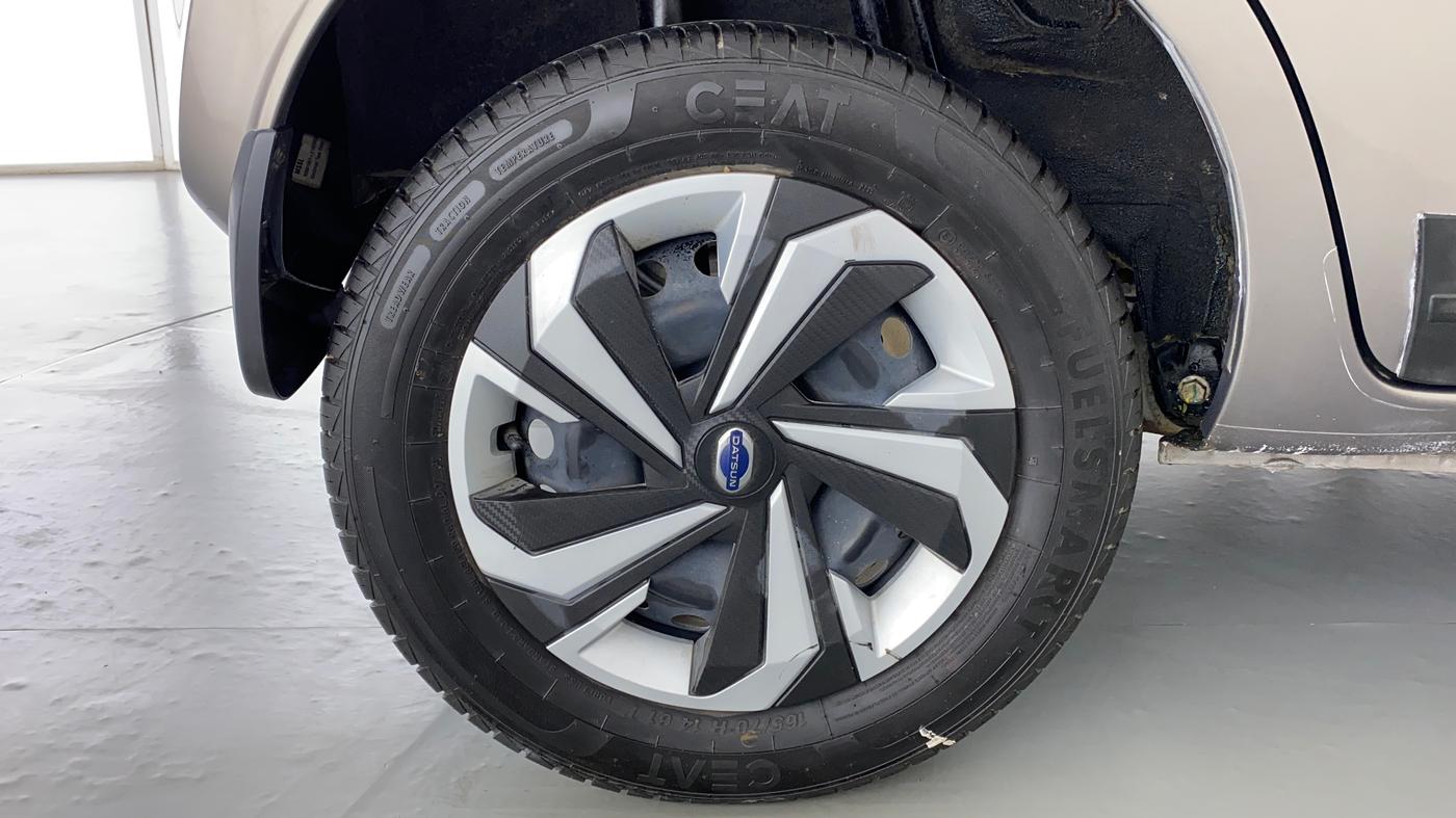 2021 Datsun Redi Go T (O), Petrol, Manual, 13,156 km, Right Rear Wheel