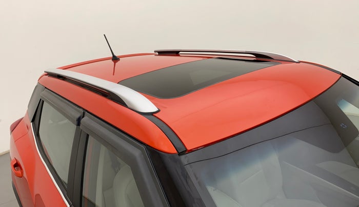 2019 Mahindra XUV300 W8 (O) 1.2 PETROL, Petrol, Manual, 58,737 km, Roof
