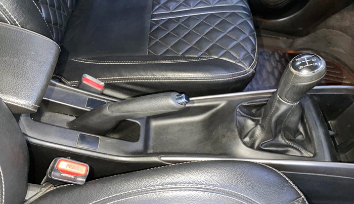 2019 Maruti Baleno ZETA PETROL 1.2, Petrol, Manual, 68,112 km, Gear Lever