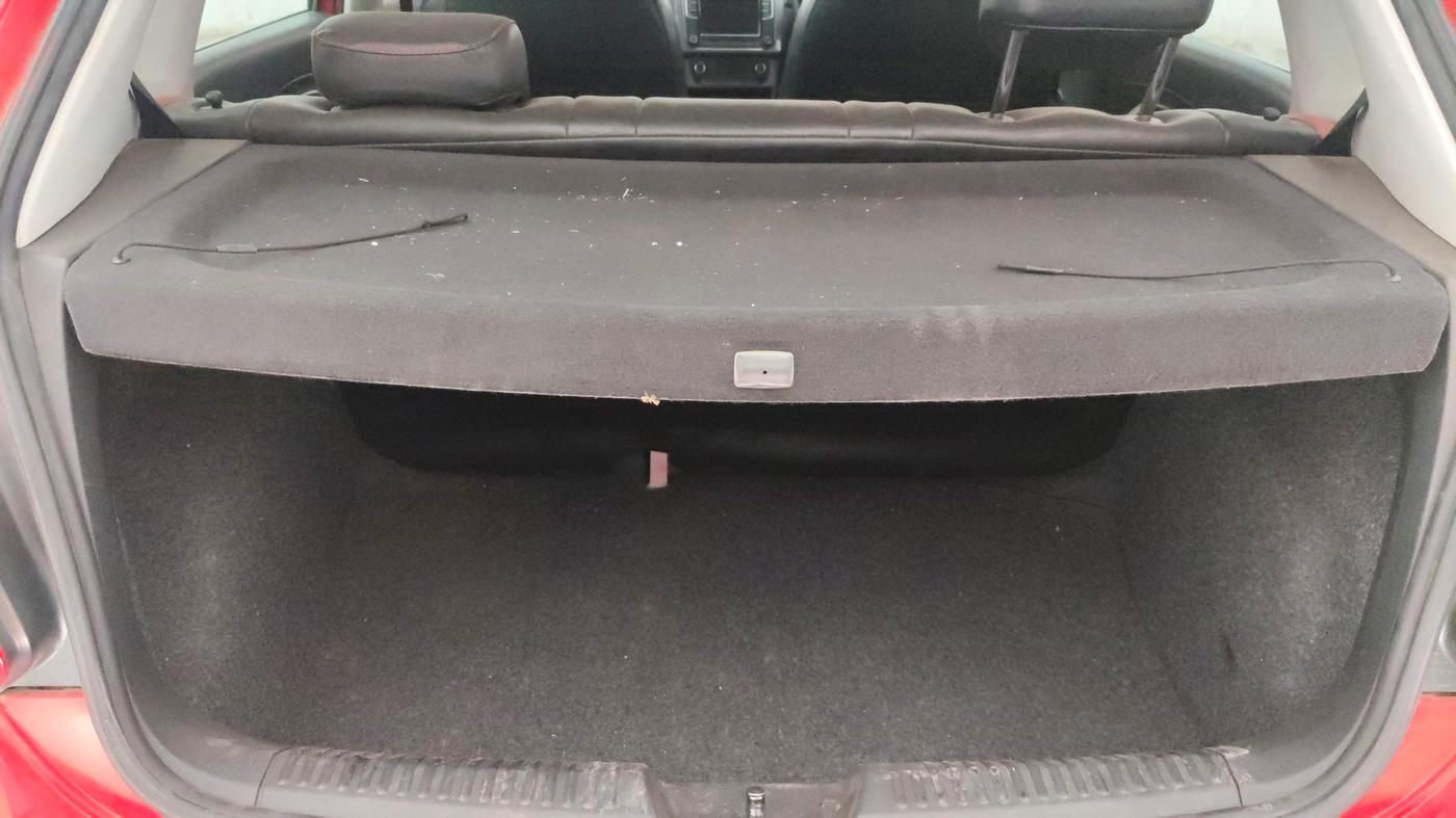 2022 Volkswagen Polo HIGHLINE PLUS 1.0L TSI, Petrol, Manual, 32,219 km, Boot Inside