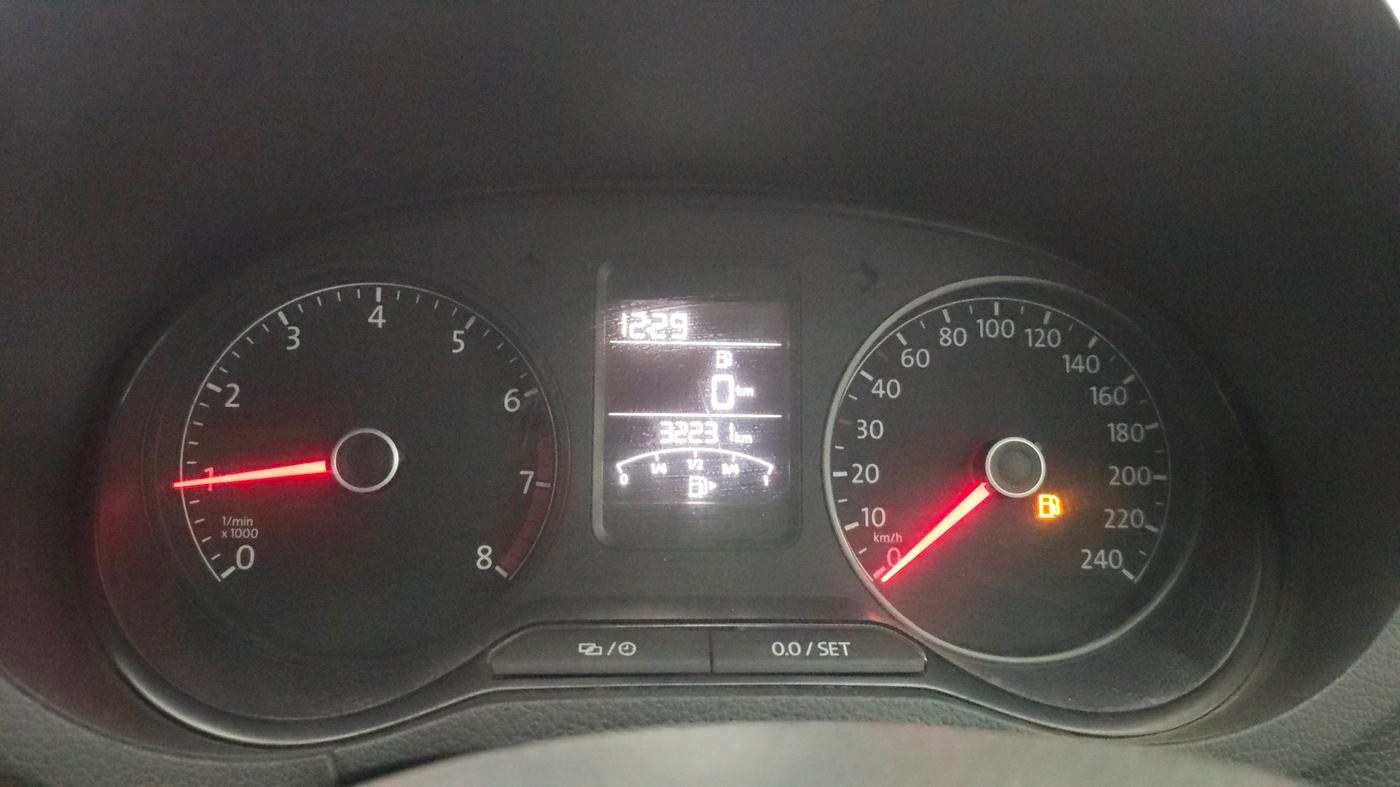 2022 Volkswagen Polo HIGHLINE PLUS 1.0L TSI, Petrol, Manual, 32,219 km, Odometer Image