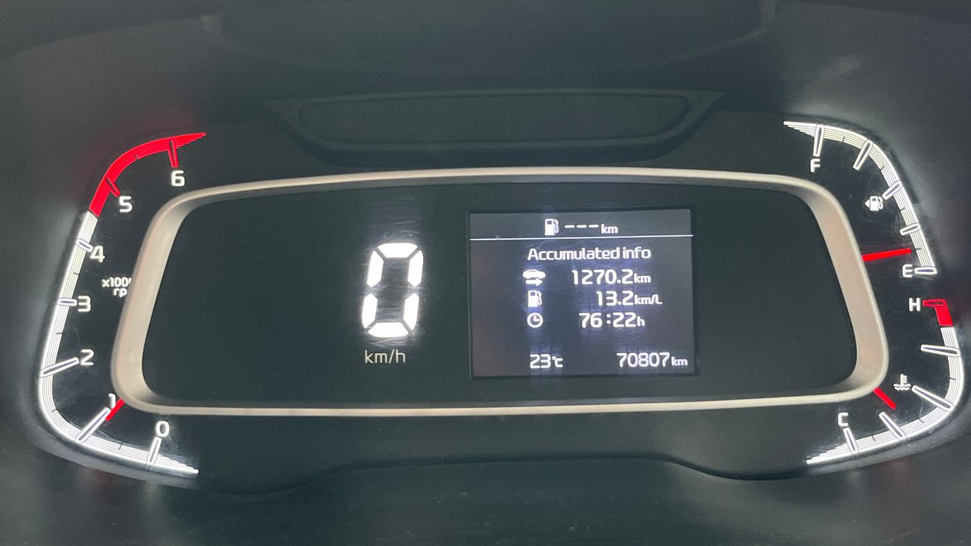 2021 KIA SONET HTX 1.5, Diesel, Manual, 70,806 km, Odometer Image