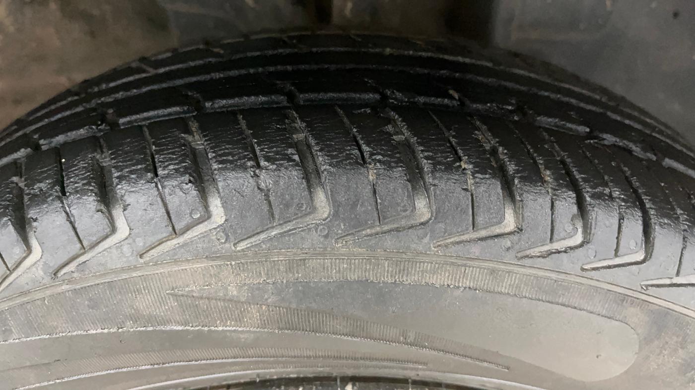 2016 Renault Kwid RXT 0.8, Petrol, Manual, 80,344 km, Right Front Tyre Tread