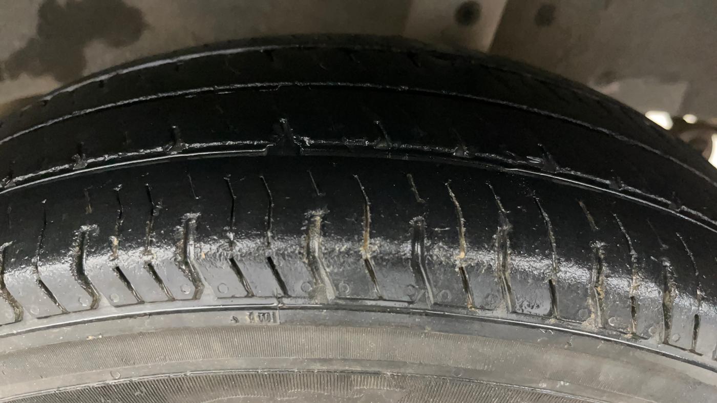 2016 Renault Kwid RXT 0.8, Petrol, Manual, 80,344 km, Left Rear Tyre Tread