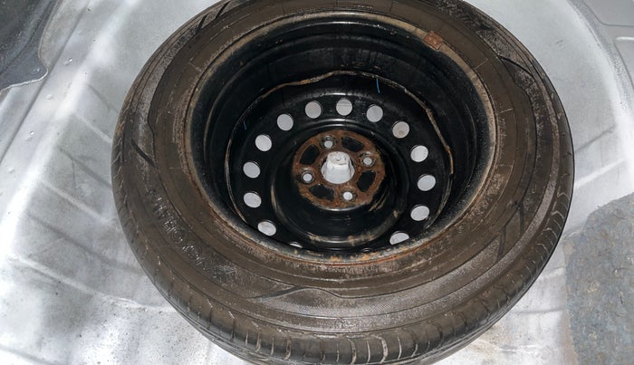 2014 Toyota Etios G, Petrol, Manual, 1,14,143 km, Spare Tyre