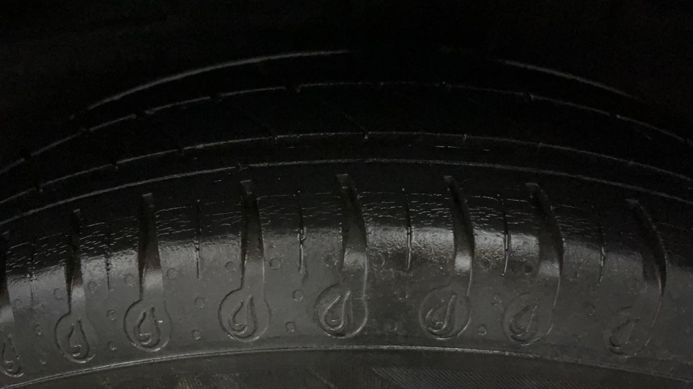 2020 Renault Kwid RXT 1.0 (O), Petrol, Manual, 48,021 km, Left Rear Tyre Tread
