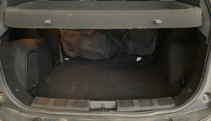 2023 Tata NEXON FEARLESS PLUS S 1.2 REVOTRON 7 DCA DT, Petrol, Automatic, 54,283 km, Boot Inside