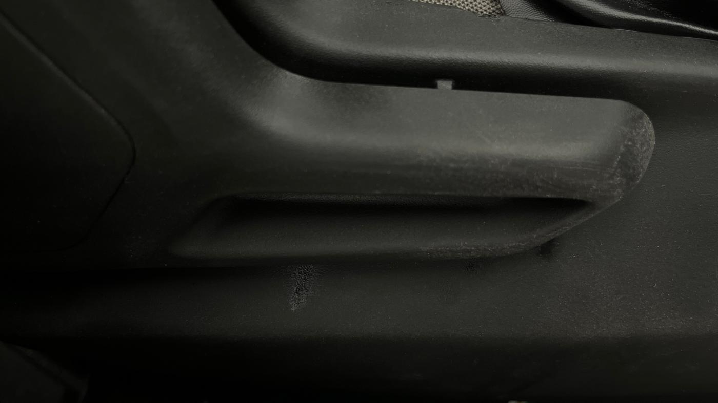 2022 Tata TIGOR XZ CNG, CNG, Manual, 67,972 km, Driver Side Adjustment Panel
