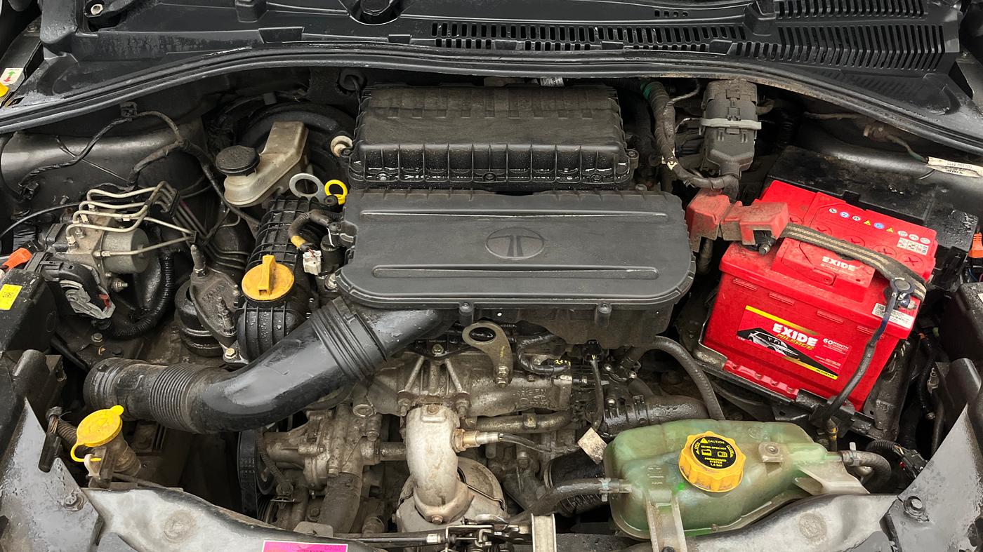 2022 Tata TIGOR XZ CNG, CNG, Manual, 67,972 km, Engine View