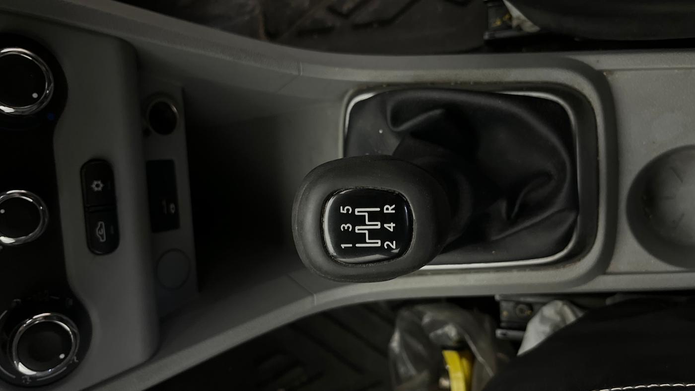 2022 Tata TIGOR XZ CNG, CNG, Manual, 67,972 km, Gear Lever
