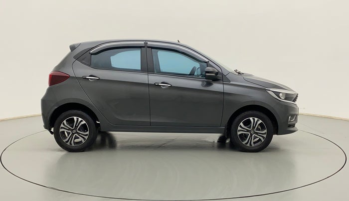 2022 Tata Tiago XZ PLUS CNG, CNG, Manual, 31,176 km, Right Side View