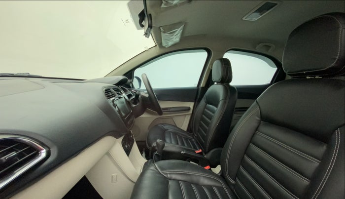 2022 Tata Tiago XZ PLUS CNG, CNG, Manual, 31,176 km, Right Side Front Door Cabin