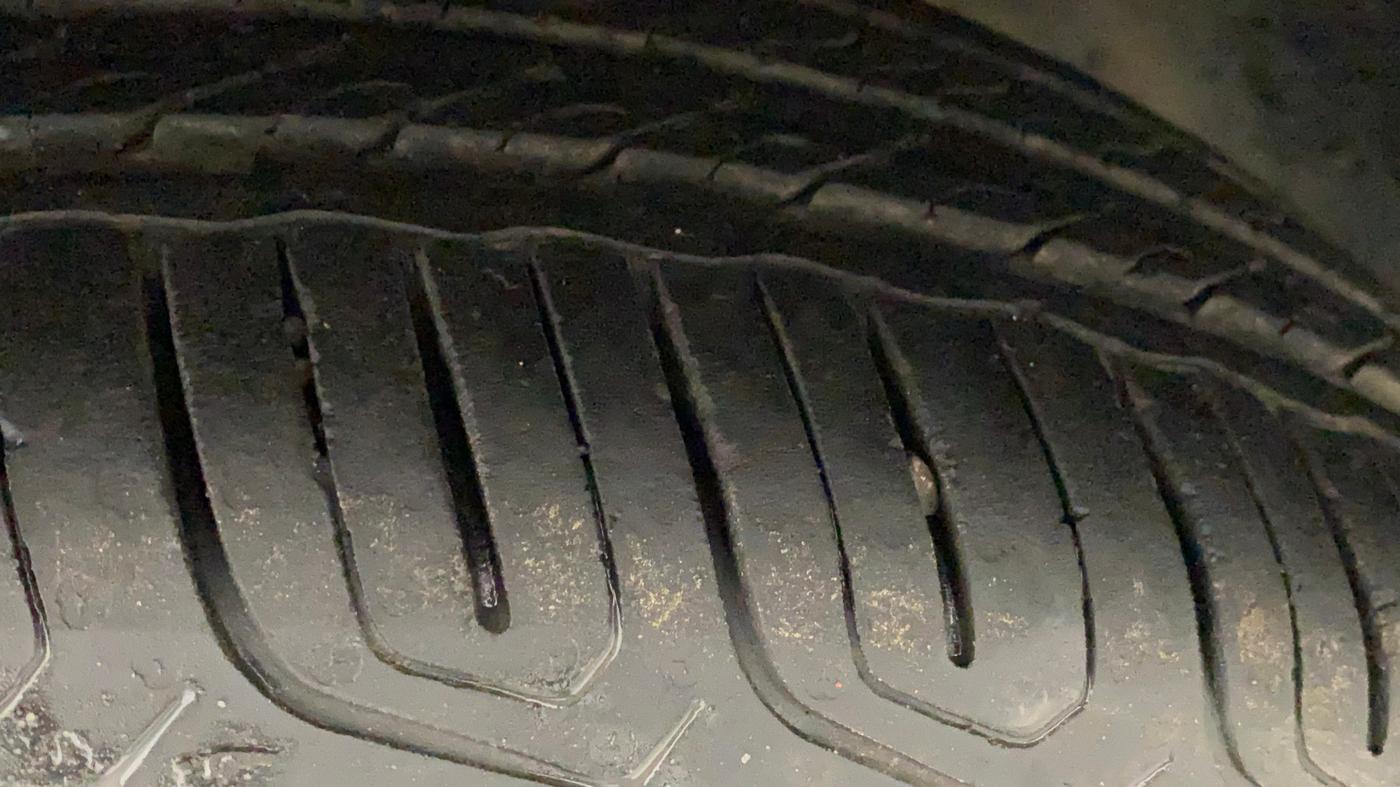 2022 Tata Tiago XZ PLUS CNG, CNG, Manual, 31,176 km, Left Front Tyre Tread