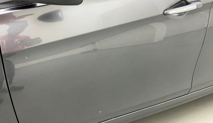2022 Tata Tiago XZ PLUS CNG, CNG, Manual, 31,176 km, Front passenger door - Minor scratches