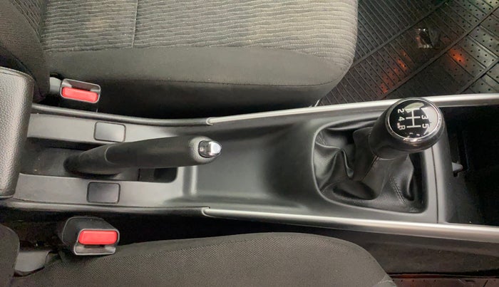 2017 Maruti Baleno ZETA PETROL 1.2, Petrol, Manual, 31,062 km, Gear Lever