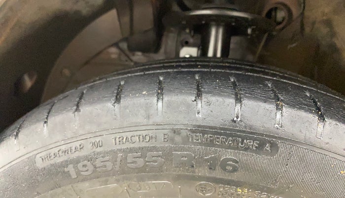 2017 Maruti Baleno ZETA PETROL 1.2, Petrol, Manual, 31,062 km, Left Front Tyre Tread