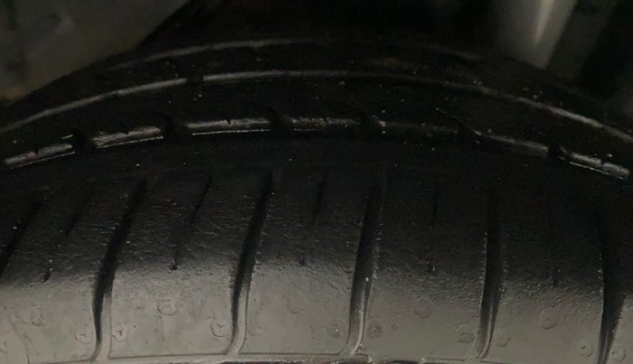 2021 Ford FREESTYLE TITANIUM 1.2 PETROL, Petrol, Manual, 21,759 km, Left Rear Tyre Tread