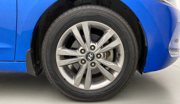 2017 Hyundai New Elantra 2.0 SX AT PETROL, Petrol, Automatic, 54,736 km, Right Front Wheel