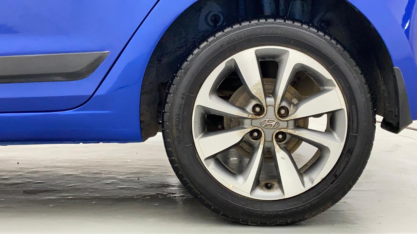 2015 Hyundai Elite i20 ASTA 1.2 (O), Petrol, Manual, 53,207 km, Left Rear Wheel