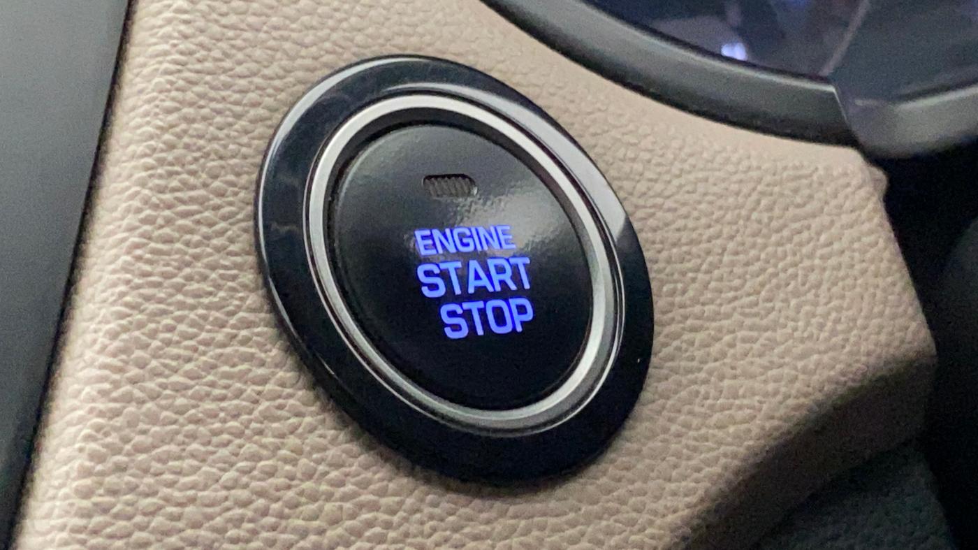 2015 Hyundai Elite i20 ASTA 1.2 (O), Petrol, Manual, 53,207 km, Push Start button