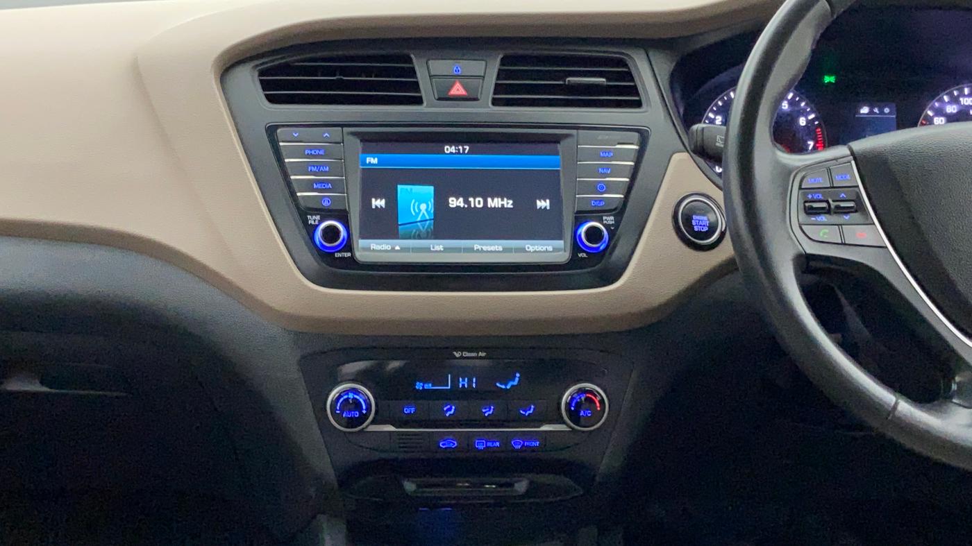 2015 Hyundai Elite i20 ASTA 1.2 (O), Petrol, Manual, 53,207 km, Air Conditioner