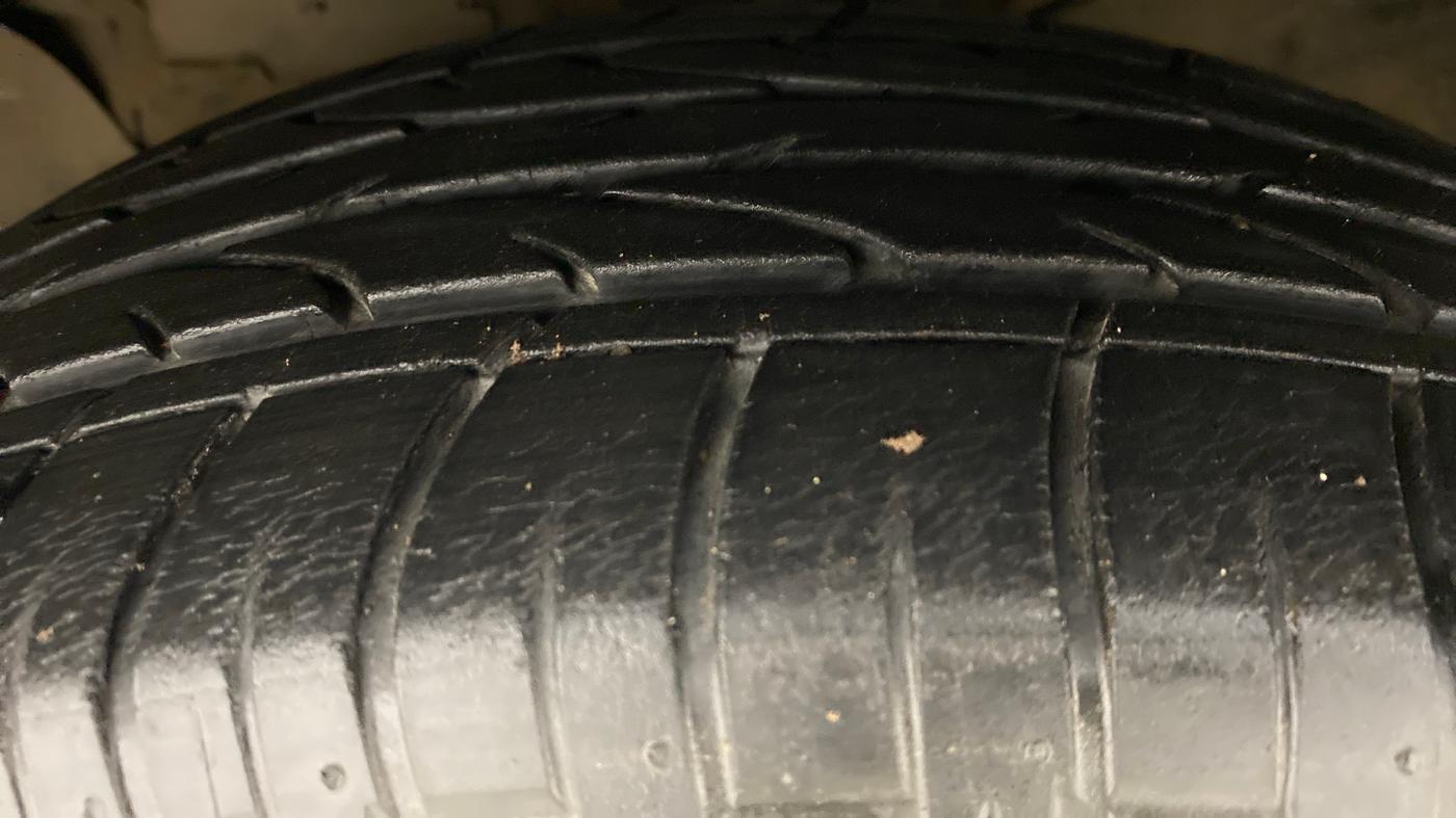 2017 Hyundai Creta 1.6 SX PLUS AUTO PETROL, Petrol, Automatic, 14,280 km, Left Front Tyre Tread