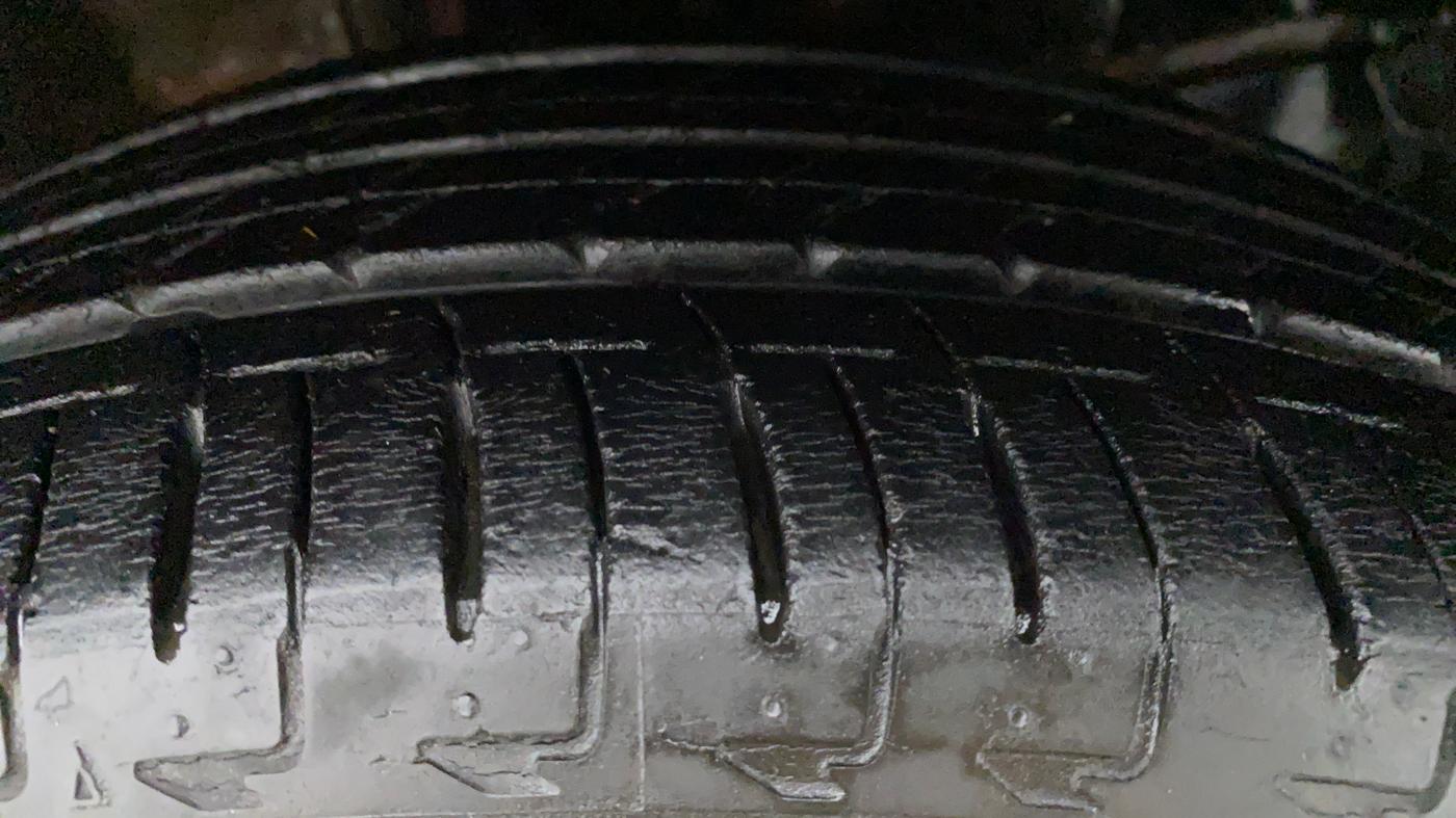 2017 Honda City VX MT PETROL, Petrol, Manual, 36,487 km, Right Front Tyre Tread
