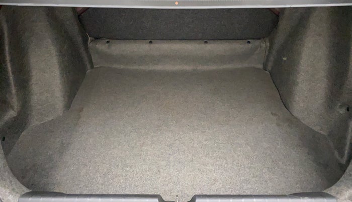 2017 Honda City VX MT PETROL, Petrol, Manual, 36,487 km, Boot Inside