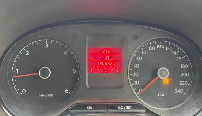 2014 Volkswagen Vento HIGHLINE DIESEL 1.6, Diesel, Manual, 12,300 km, Odometer Image
