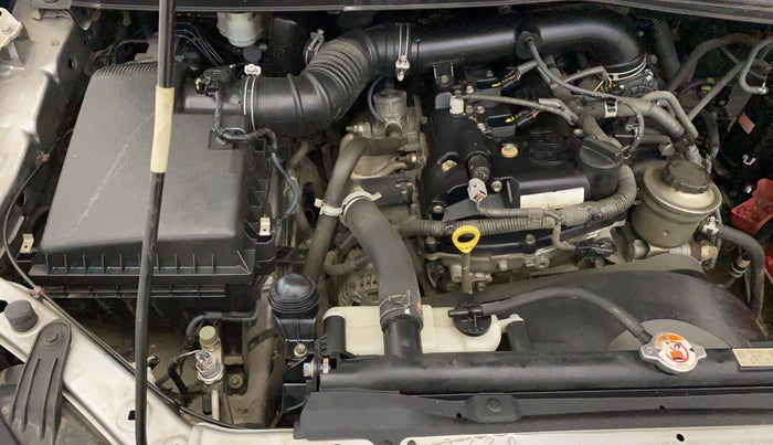 2017 Toyota Innova Crysta 2.7 ZX AT 7 STR, Petrol, Automatic, 61,710 km, Engine View - Right